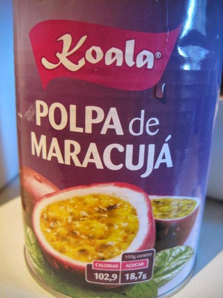 BUNDT CAKE DE MARACUYÁ CON CREMA DE QUESO Y NATA