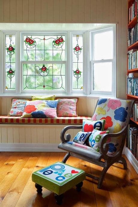 Casa de Madera en Blanco y Negro