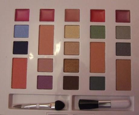 “Eye Pad – Mini” de GUYLOND – una paleta perfecta llevarla de viaje