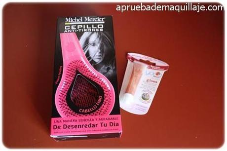 Colaboración con FreeFarma Cepillo antitirones de Michel Mercier y Yogogloss distribuidos por Freefarma