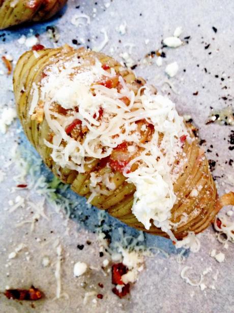 RECETAS. Patatas Hasselback con bacon y queso