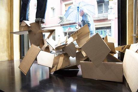 Susana Piquer muestra “la desnuda verdad de los vaqueros” en su montaje para Nudie Jeans Barcelona. 17 nudie jeans