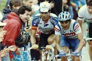 Dos caminos a la leyenda