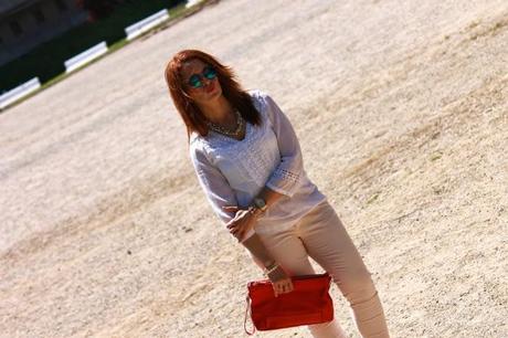 Round glasses at spring