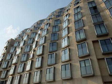 BANCO DZ EN BERLÍN, de Frank Gehry.