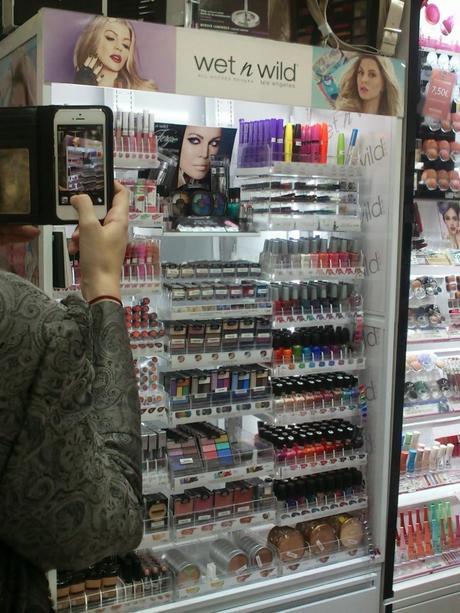 S. HA ESTADO ALLI: LA RUTA DE GOTTA, LA RUTA DE LA BELLEZA S. HA ESTADO ALLI: LA RUTA DE GOTTA, LA RUTA DE LA BELLEZA