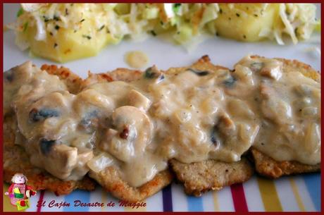 ESCALOPINES CON CREMA DE CHAMPIS Y PATATAS GRATINADAS