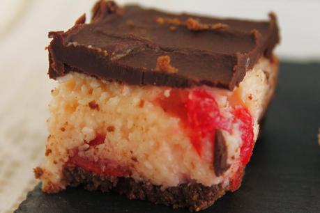 Barritas de chocolate y cerezas o choc berry bars