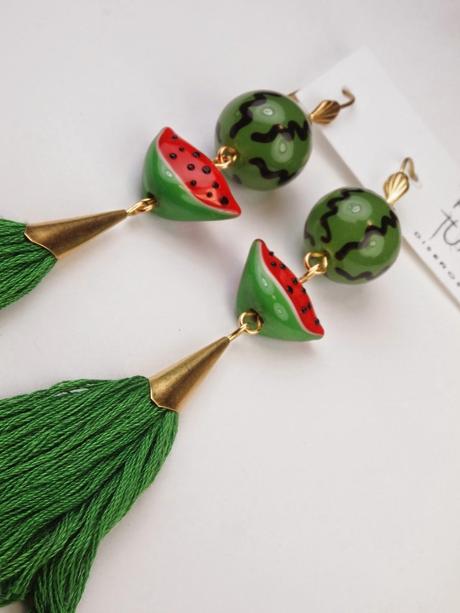 FRUTA FRESCA Y JUGOSA