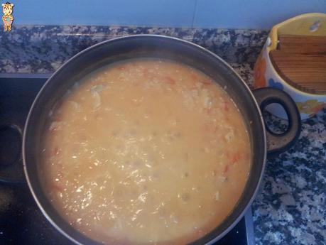 Risotto de pollo y tomate