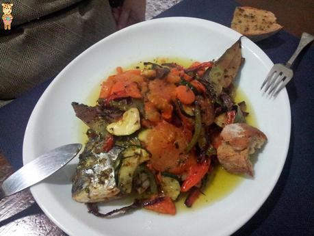Comer en Coruña:  Cocina griega Hellas