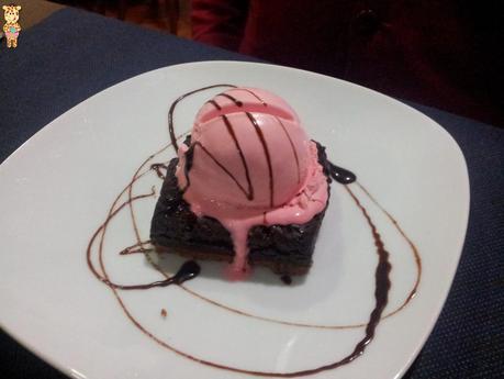 Comer en Coruña:  Cocina griega Hellas