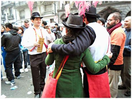 Festividad de colectividades: arte en las calles y ¡qué arte!