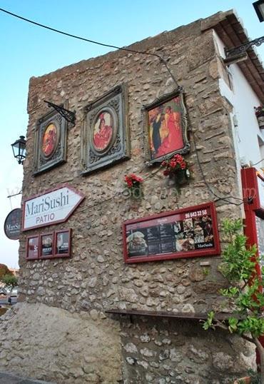 Denia al natural, entre la montañas y el mar