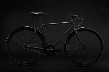 El modelo Tempo Solo, con marcado estilo de carretera, también se puede encontrar en España. 