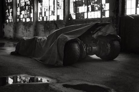Sneak Peek Del Batmobile De Batman Vs Superman