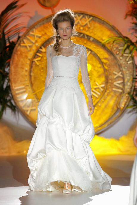 La colección 2015 de Inmaculada García nos transporta en el tiempo con los mejores estilos de cada época