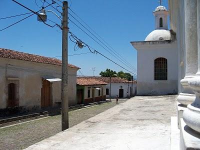 Suchitoto y el lago de Suchitlan