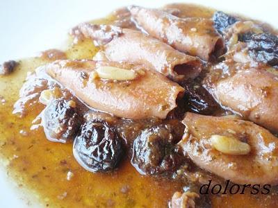 CHIPIRONES CON PASAS Y PIÑONES