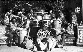 Pello El Afrokan - Congas por Barrios