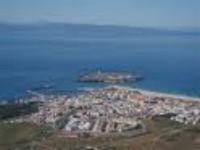 Tarifa: Historia, naturaleza y deporte