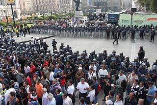 Ebrard defrauda a ciudadanos y ADO no es la solución, es una imposición, afirman transportistas