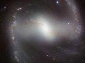 elegante imagen galaxia NGC1665 bajo infrarroja
