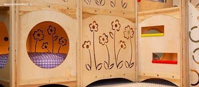 Detalle de mueble infantil en cedro