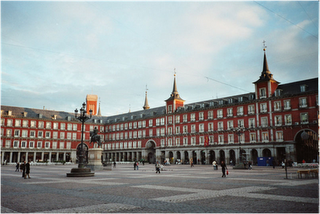 ¿EL ESPACIO VITAL ESTABLECE ESPACIOS CREATIVOS DE EVENTOS?