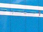 Ferroadivinanza: puertas azul blanco