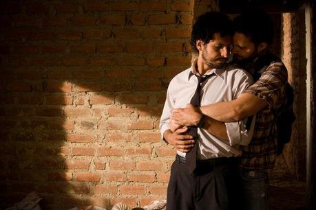 Aquellos Bellos Momentos: Reseña y Crítica de Contracorriente