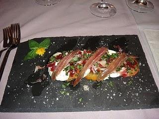 Ensalada Caprese con Anchoas