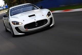 Maserati Gran Turismo MC Stradale - Belleza y potencia italiana.