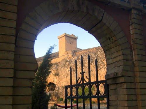 La Torre del Castillo de Al Hama Antecedentes históricos del Balneario Termas Pallarés