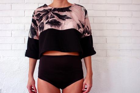 Sudadera bicolor tipo crop-top - Jumper It