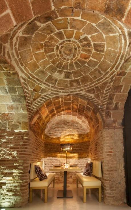 Bodega de los Secretos: historia, cenas y susurros