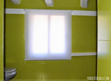 Vamos a tunear el baño. Capítulo 6. Tapar cenefa y fabricar barra de cortina Vamos a tunear el baño. Capítulo 6. Tapar cenefa y fabricar barra de cortina