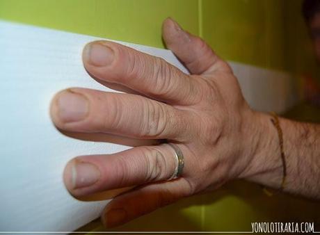 Vamos a tunear el baño. Capítulo 6. Tapar cenefa y fabricar barra de cortina