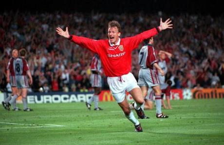 26th MAY 1999. UEFA Champions League Final. Barcelona, Spain. Manchester United 2 v Bayern Munich 1. Manchester United's Teddy Sheringham celebrates after scoring his late equalising goal