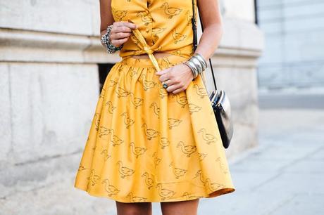 DUCK PRINT Pepa_Love_Dress-Yellow-Fishtail_Braid-Outfit-Street_Style-46