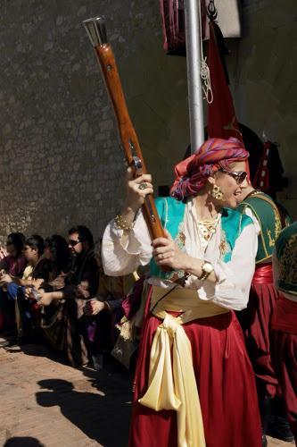 Vestuario para actos festeros. Moros y Cristianos 2014 onil Vestuario para actos festeros. Moros y Cristianos 2014 onil