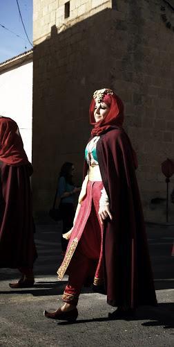 Vestuario para actos festeros. Moros y Cristianos 2014 onil Vestuario para actos festeros. Moros y Cristianos 2014 onil