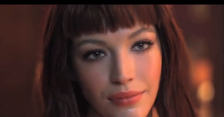 Nestlé reflejo comercial