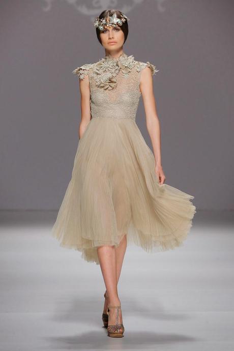 La firma de moda nupcial M&M nos presenta una colección romántica y vintage para el 2015