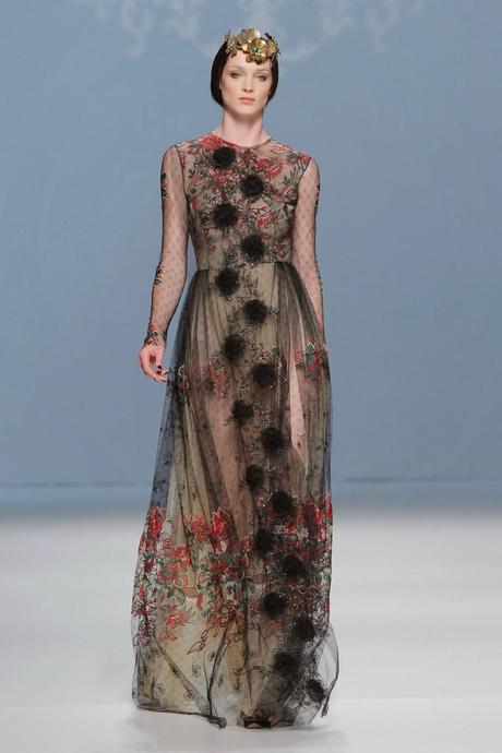 La firma de moda nupcial M&M nos presenta una colección romántica y vintage para el 2015