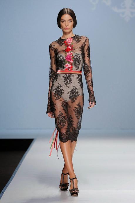 La firma de moda nupcial M&M nos presenta una colección romántica y vintage para el 2015