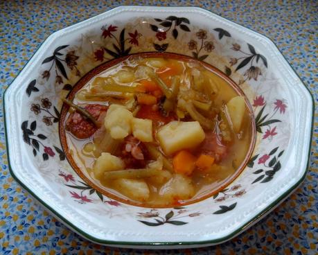 Patatas guisadas con tagarnina y chorizo