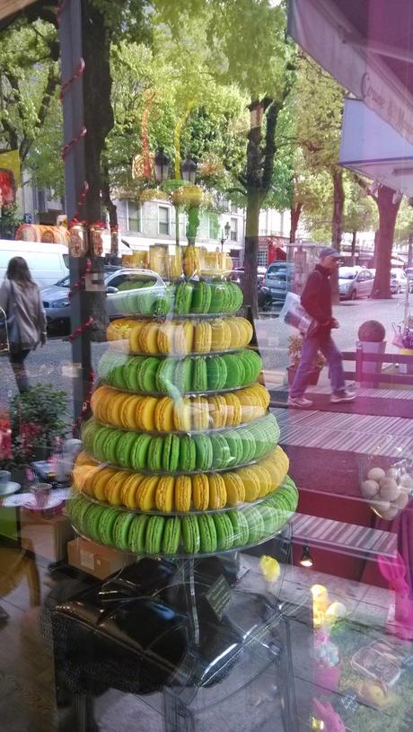 Un paseo por Louchon y los macarons franceses!