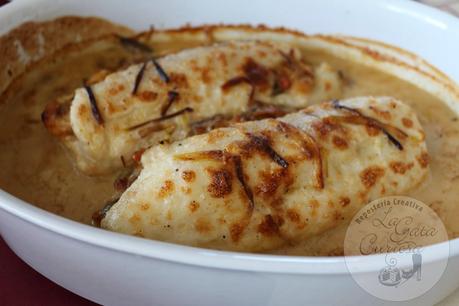 TRONCOS DE MERLUZA RELLENOS DE VERDURAS Y GAMBAS CON SALSA DE AJOS TIERNOS