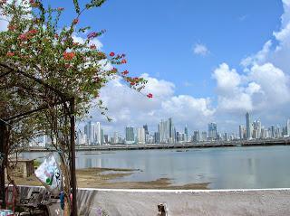 Paseo de las Bóbedas, Panamá, round the world, La vuelta al mundo de Asun y Ricardo, mundoporlibre.com